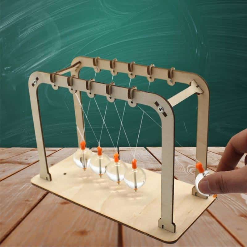 Newton's Cradle for Kids, Newton Pendel für Kinder