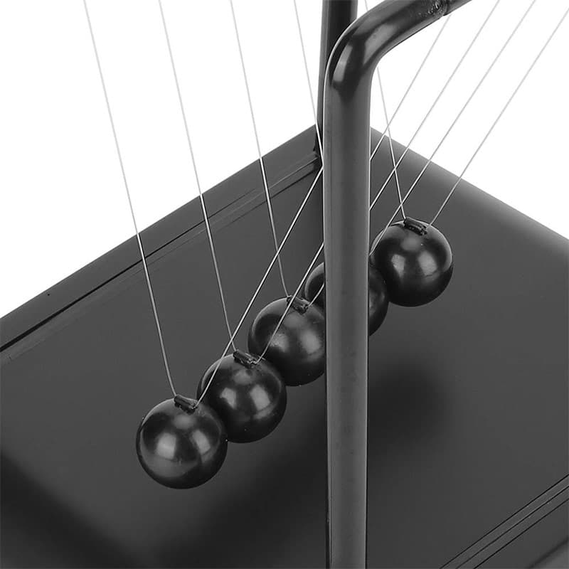Pendule de Newton Noir - Objet Scientifique - Science Labs