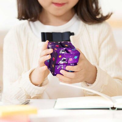 Cube Infini 3D Astronaute - Objet Anti Stress - Science Labs