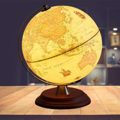 World Globe Light, Beleuchteter Globus