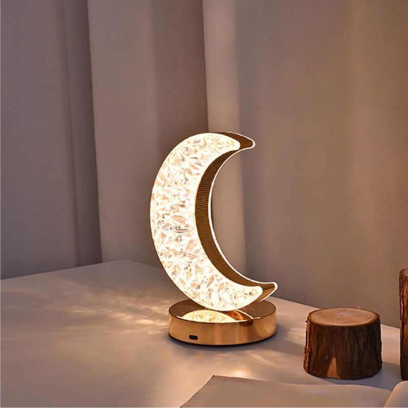 Half Moon Lamp
