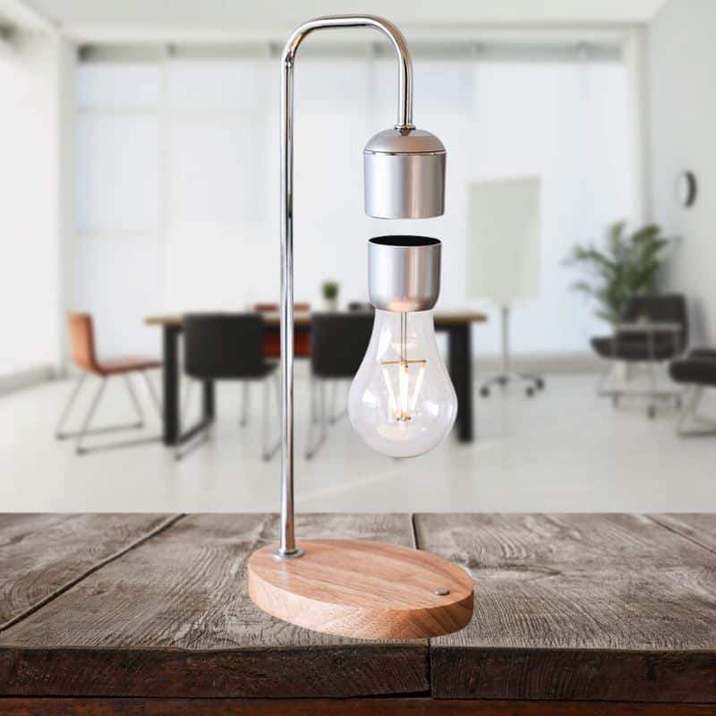 Floating Light Bulb, Schwebende Glühbirne