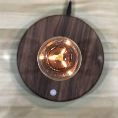 Lampe Ampoule en Lévitation - lampe scientifique - deco scientifique