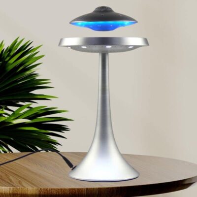 Levitating UFO Lamp, Schwebende UFO-Lampe