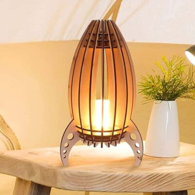 Holzen Rocket Lamp, Raketenlampe aus Holz