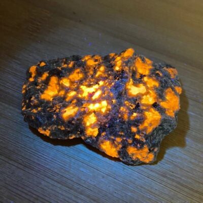 Pierre Yooperlites - Pierres et Minéraux - Science Labs