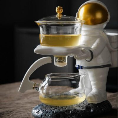 Théière Aimantée Astronaute - Art de la table Scientifique