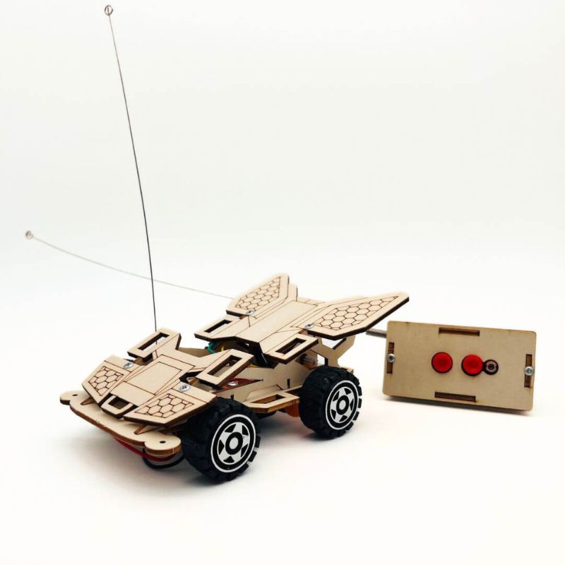 Holzroboter Bausatz 4er Set Bild 3