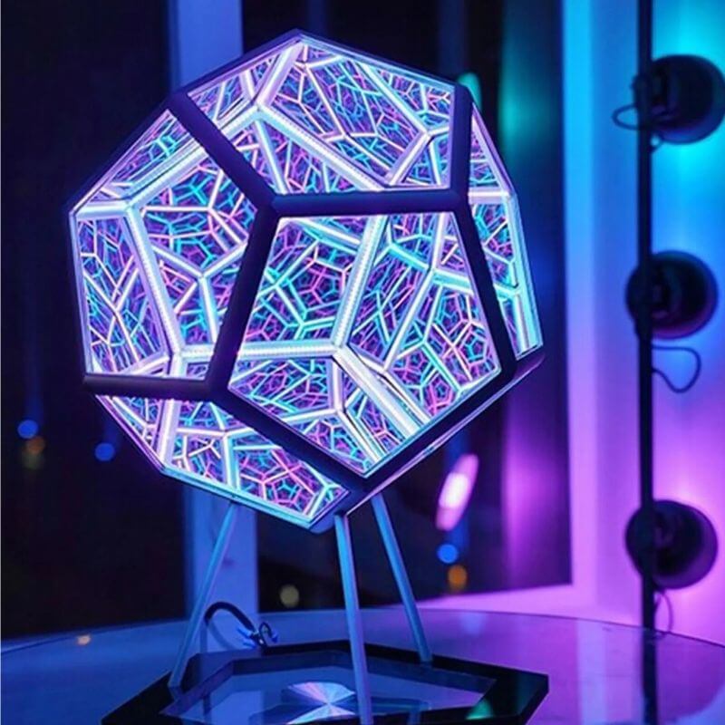 Futuristische Dodekaeder Tischlampe