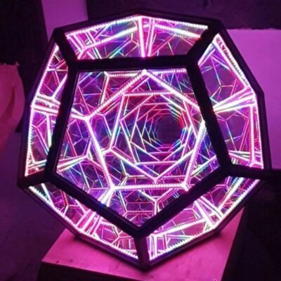 Futuristische Dodekaeder Tischlampe Bild 6