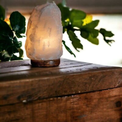 Weiße Salzlampe Bild 2