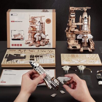 3D Holzpuzzle Space Shuttle Bild 8