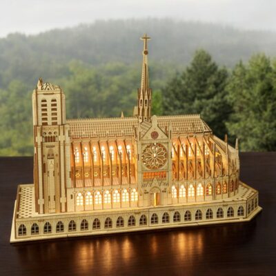 3D Holzpuzzle Notre Dame de Paris
