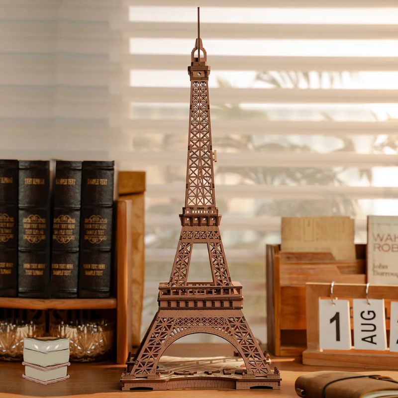 3D Holzpuzzle Eiffelturm mit Licht Bild 2