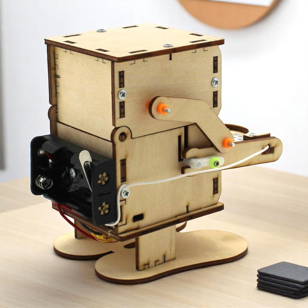 Roboter Spardose Bausatz Bild 5