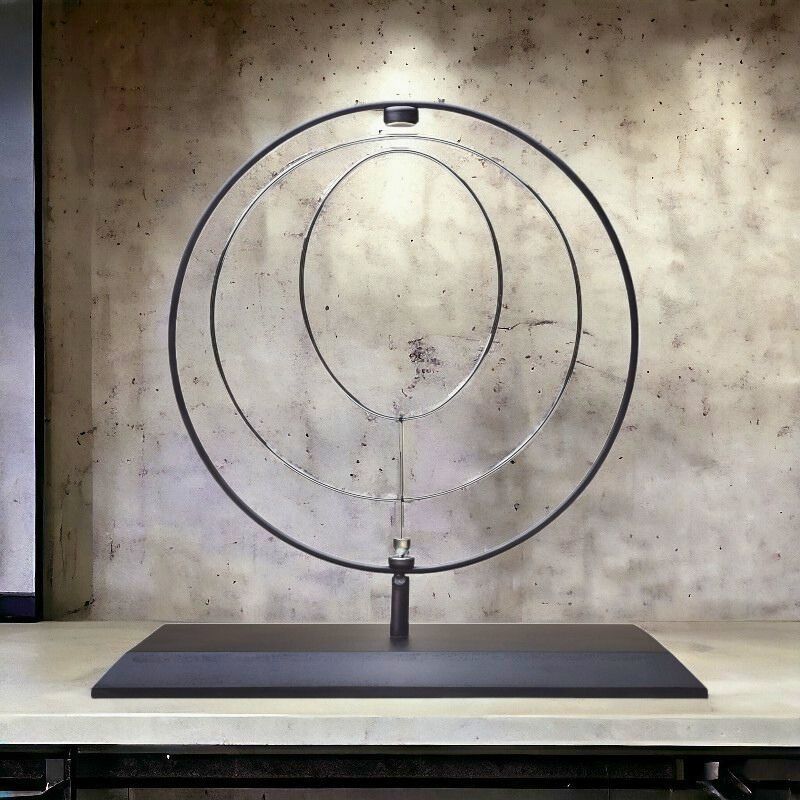 Kinetische Skulptur in Bewegung